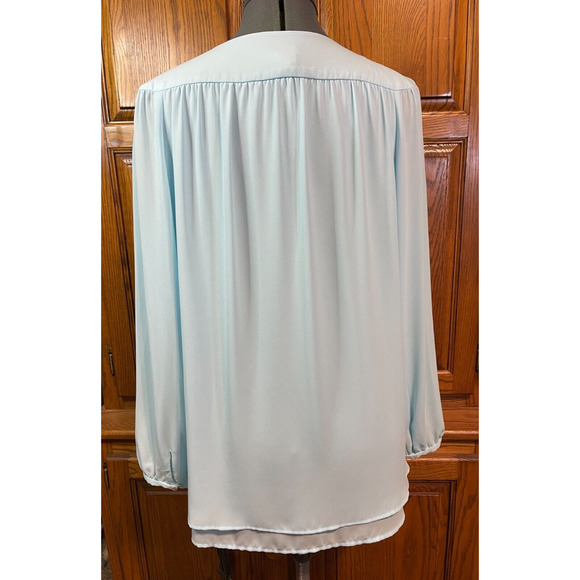Chicos M/8 Sz 1 Layered Tie-Front Powder Blue Popover Blouse Peasant Long Sleeve - Picture 3 of 14